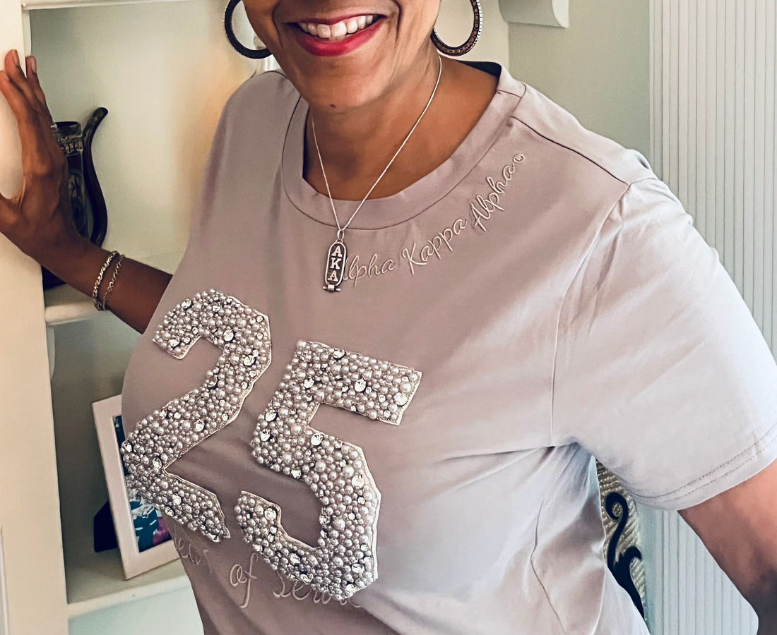 Silver Soror PEARLfect 25 Tee