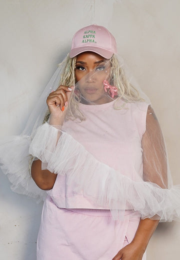 AKA® Queen of the Veil Cap