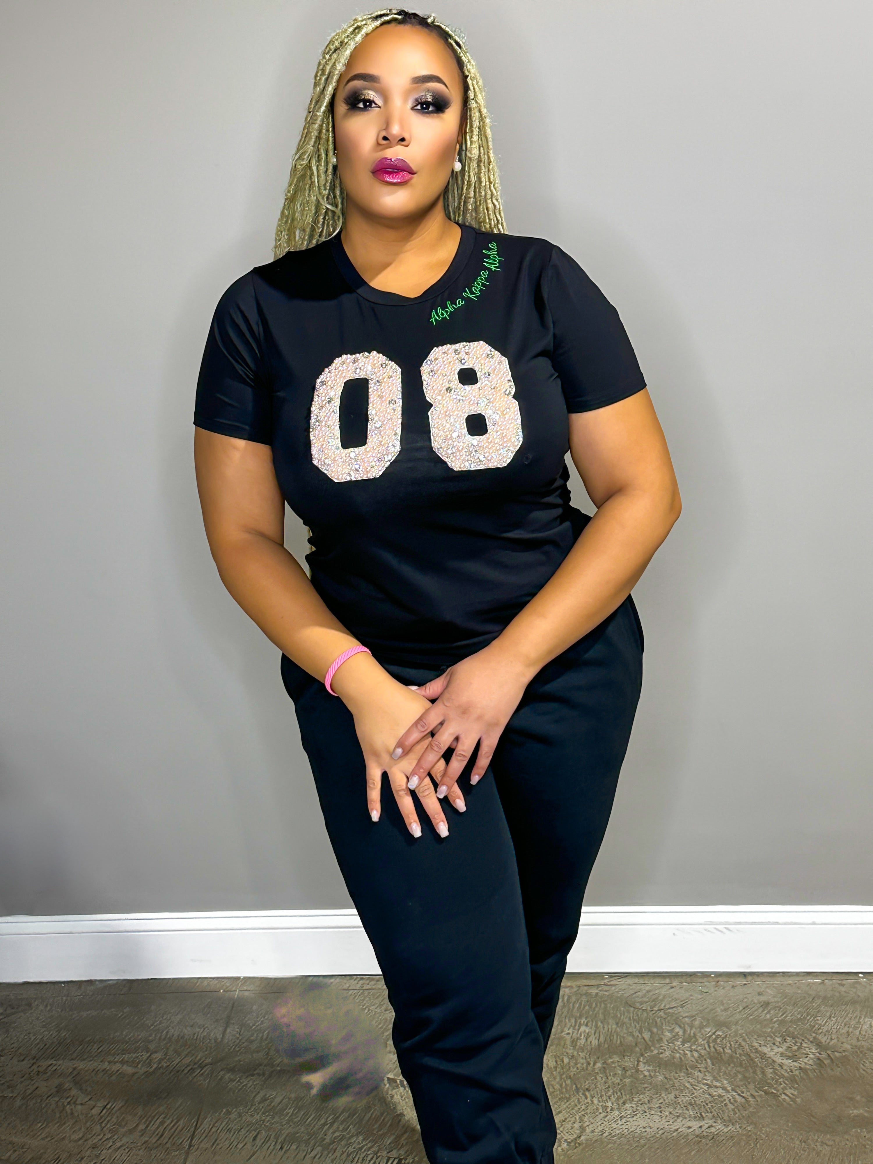 Pretty PEARLfect 08™ Tee