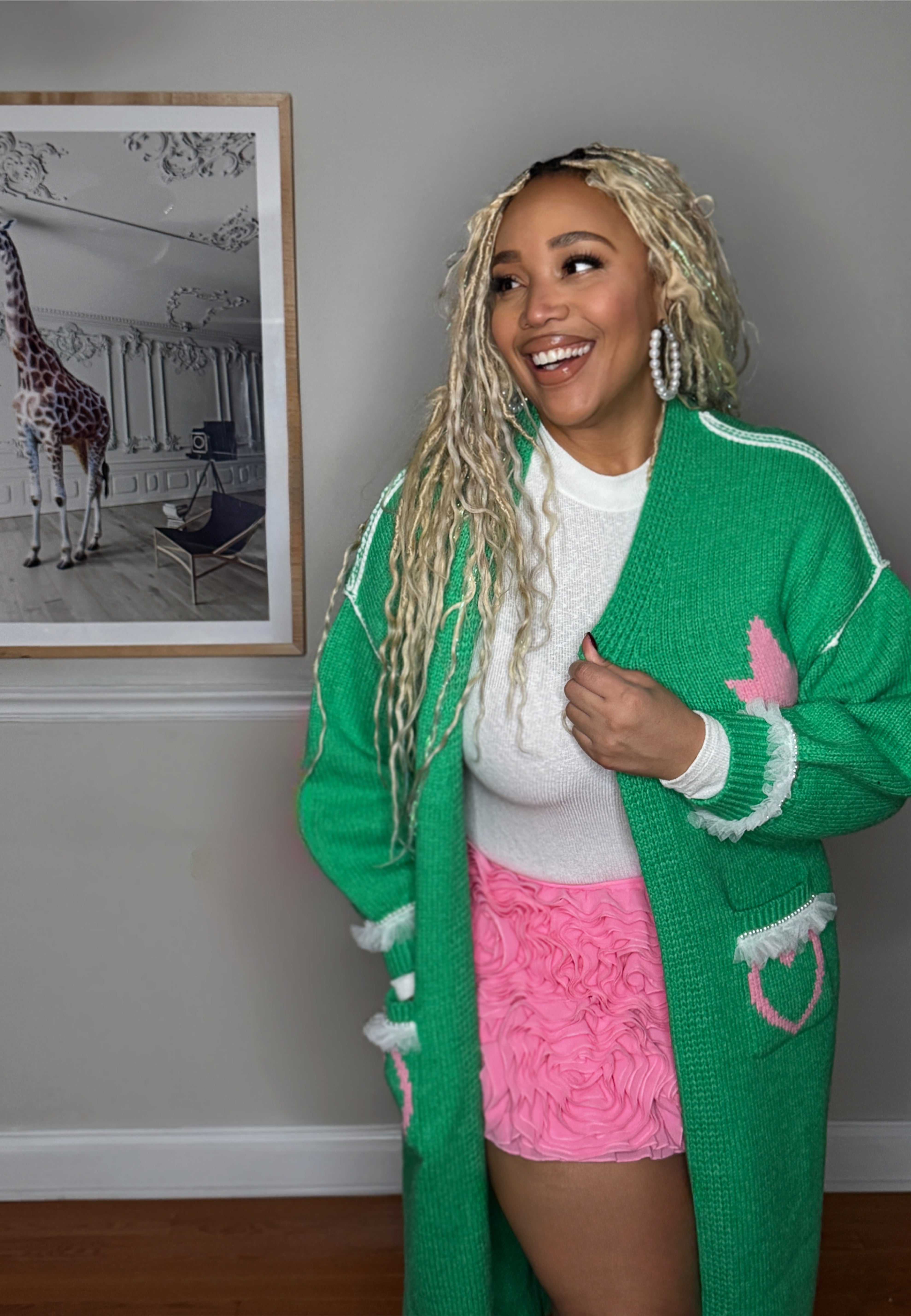 Pretty Girls, love Pretty Things Cardigan