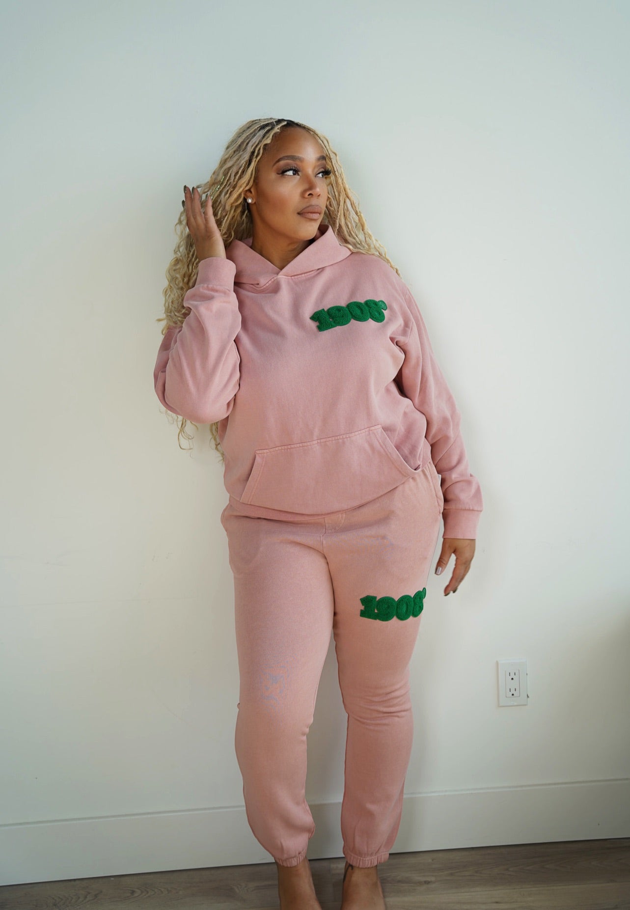 1908® Mauvelous Hoodie