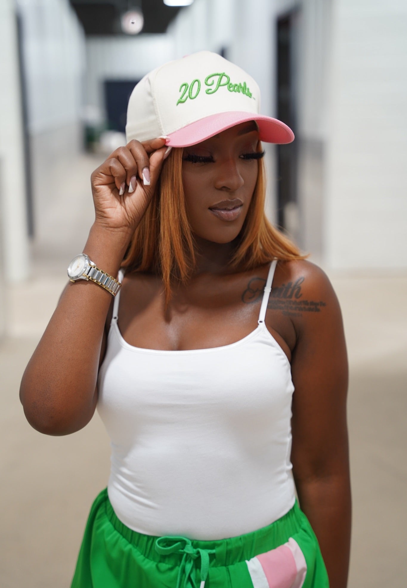 20 Pearls™ Contrast Baseball Cap