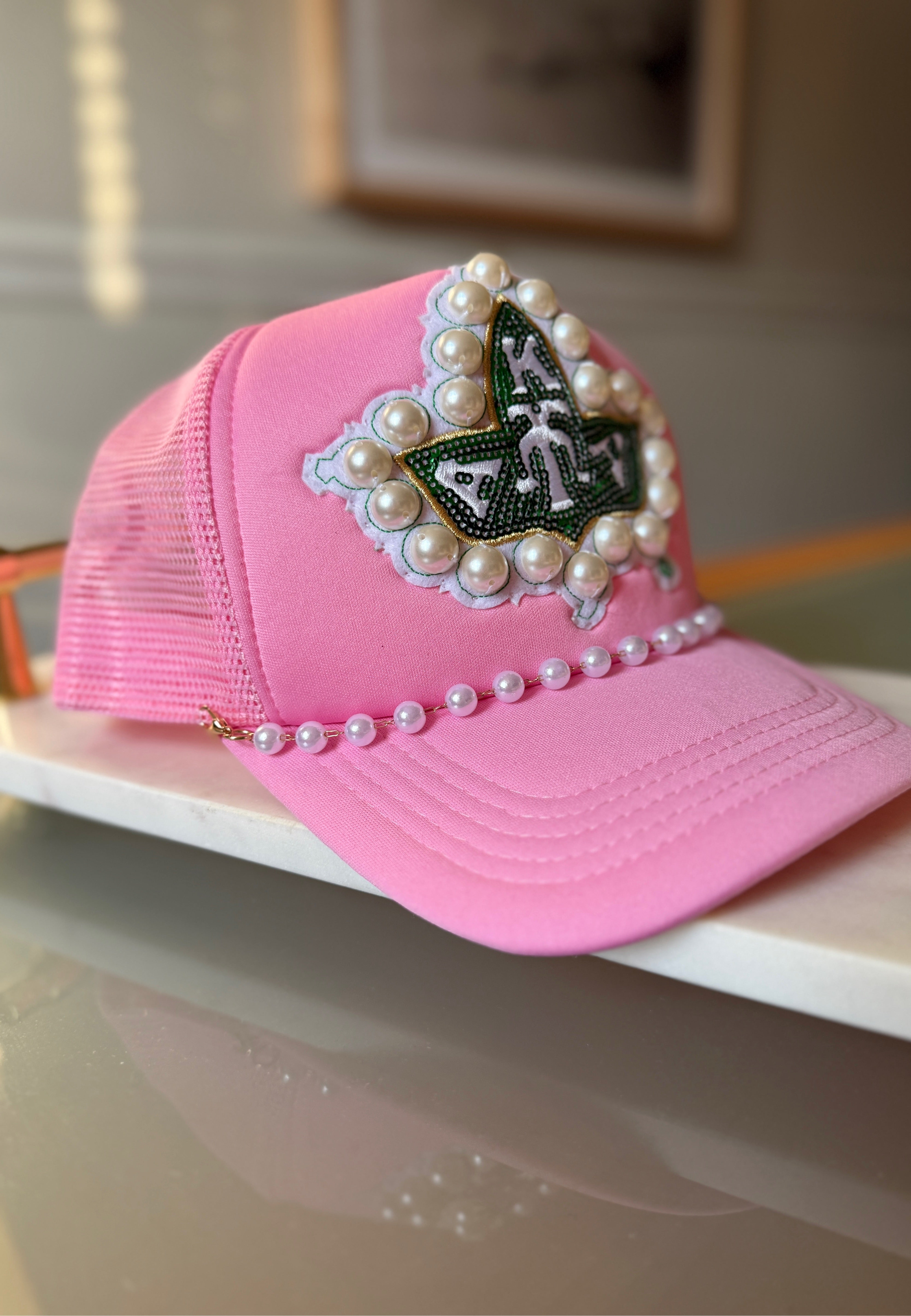 Pearl Chain & Ivy Trucker Hat